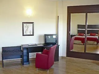 Hotel Jm Santa Pola 3*
